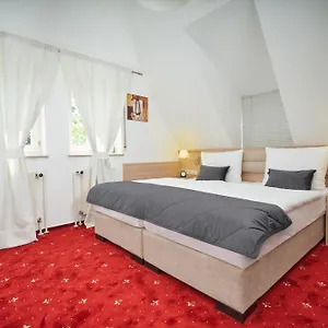 3* Hotel Business
