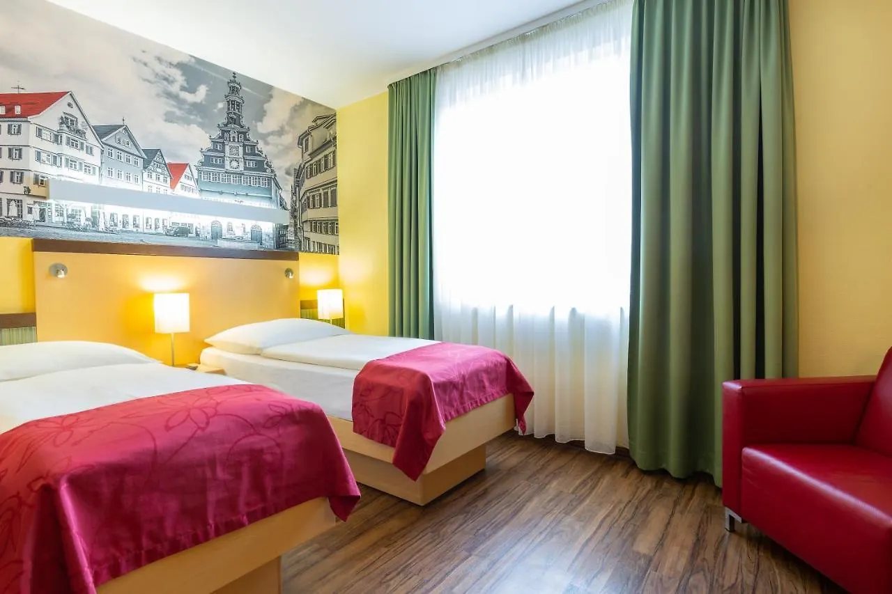 Hotel Am Schillerpark Esslingen am Neckar 3*,